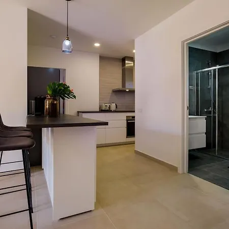 Ocean Breeze Apartament