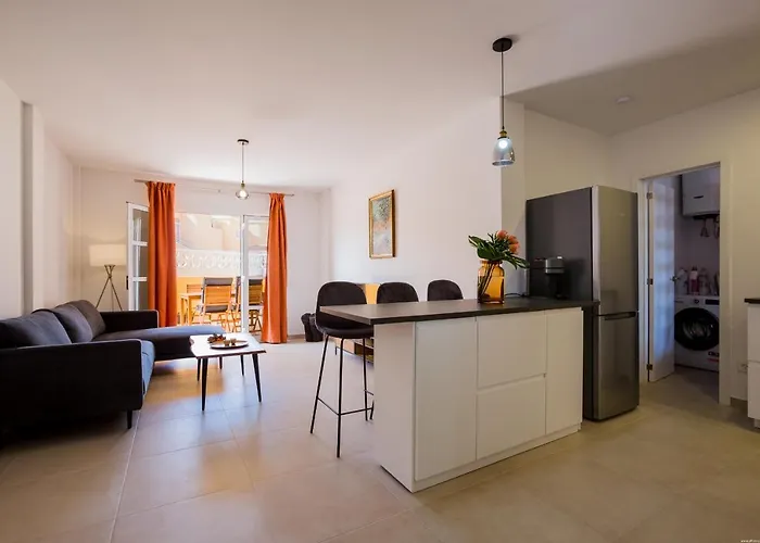 Ocean Breeze Апартаменти