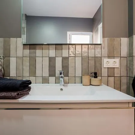 Ocean Breeze أذيخي